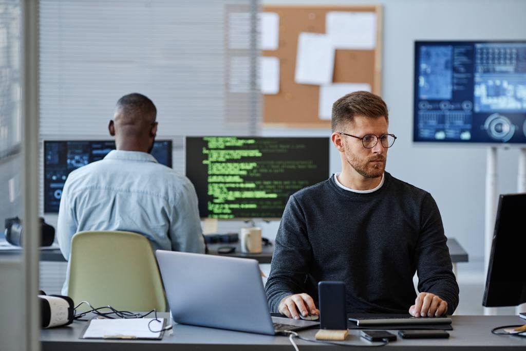 ITECS Dallas Microsoft 365 consultants co-designing cloud modernization strategy with leadership