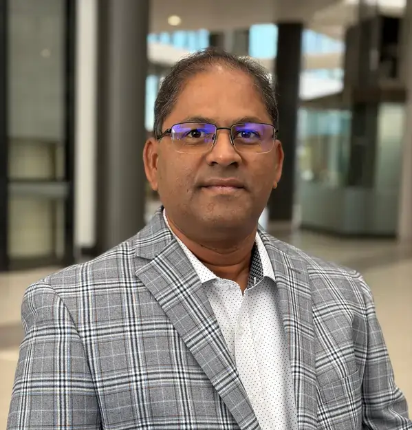 Sam Arade overseeing ITECS Dallas IT operations team